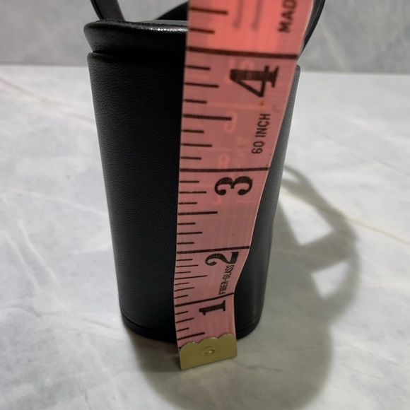 NIB Banana Republic black strapy leather 4” block heel with silver ring Size 8.5 - Picture 8 of 11